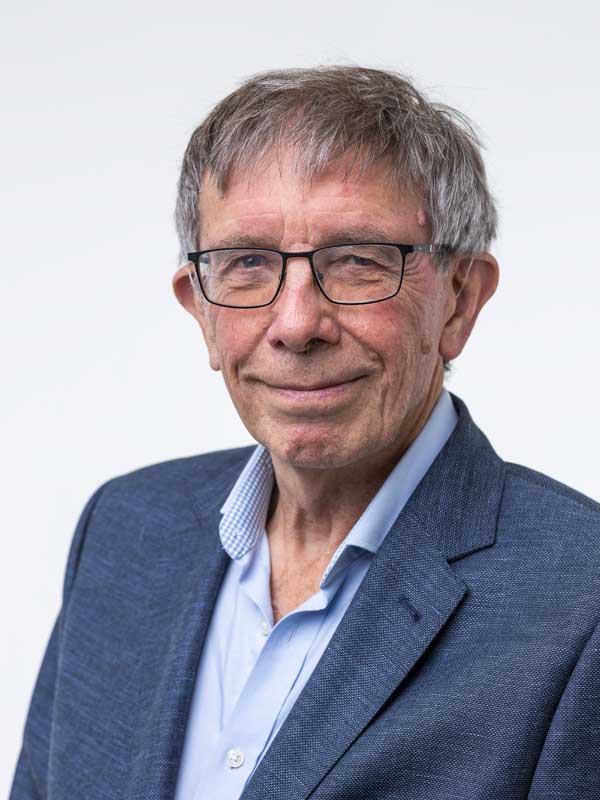 Dr Anthony Filmer